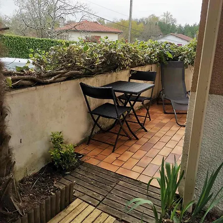 公寓 T2 Lumineux Avec Jardinet - Les Thermes *